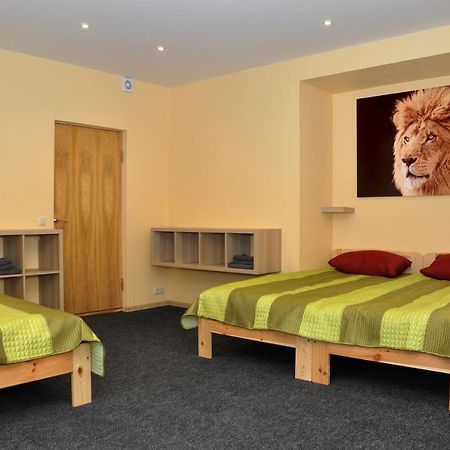Riga City Center Quiet Apartment With Free Private Parking Exterior photo